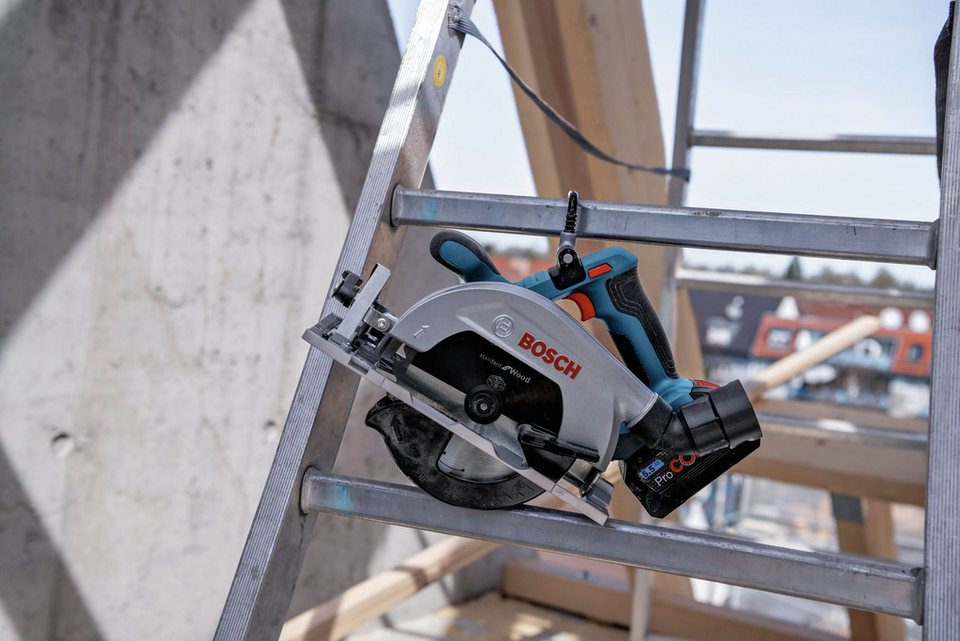 BOSCH Akku-Handkreissäge GKS 18V-57-2 L Kreissäge Ohne Akku - im Karton ... mehr
