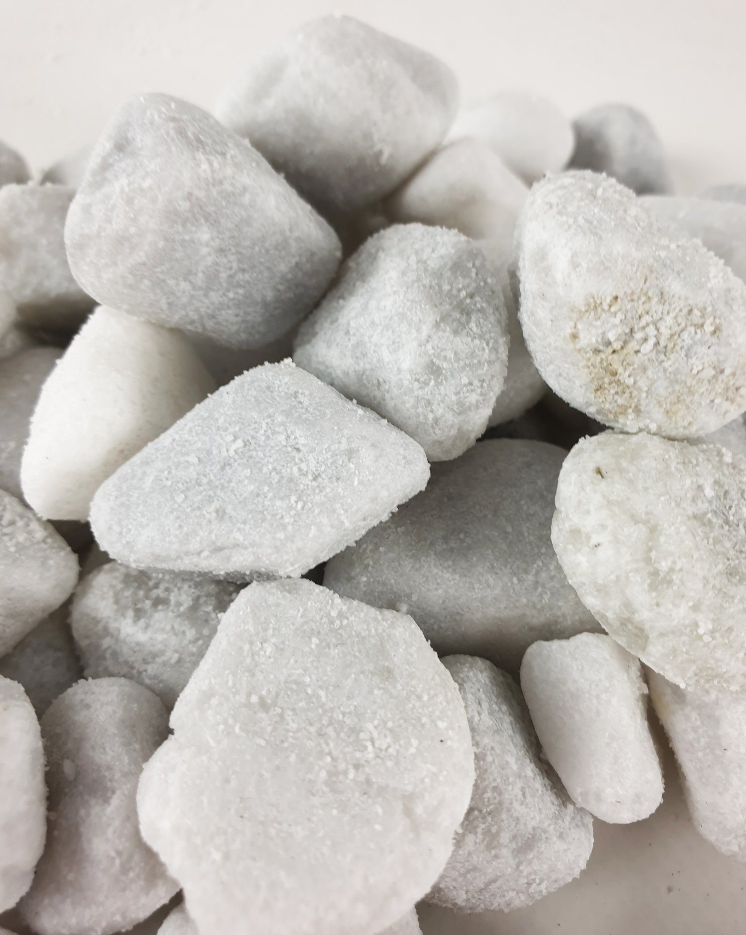 sesua Dekosteine Marmorkies weiß Carrara Kies 5 kg Körnung 15 - 25 mm